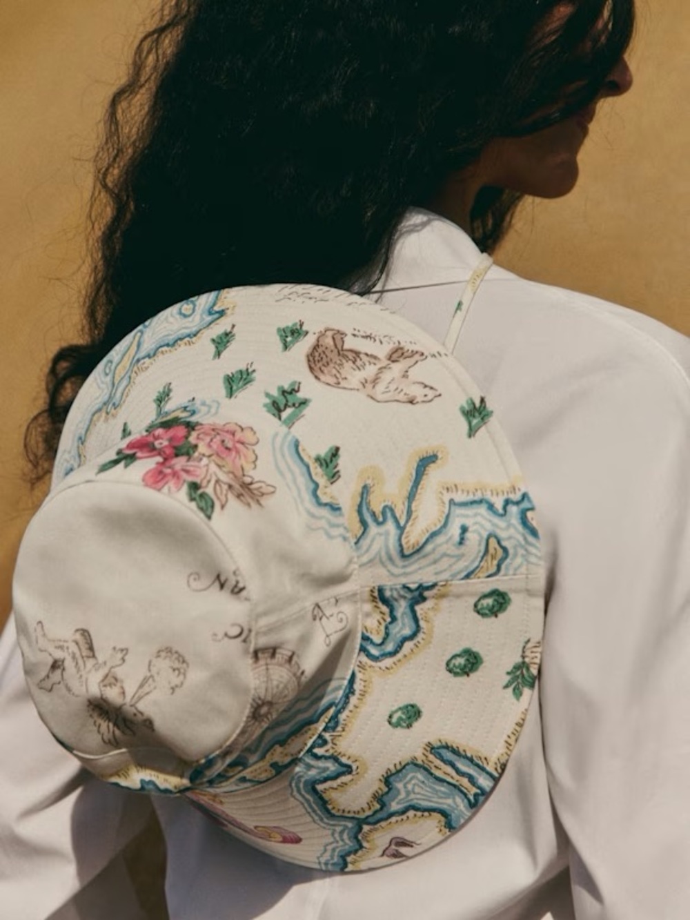 Sezane Bob - Sézane X Inoui Editions Hat in world maps print